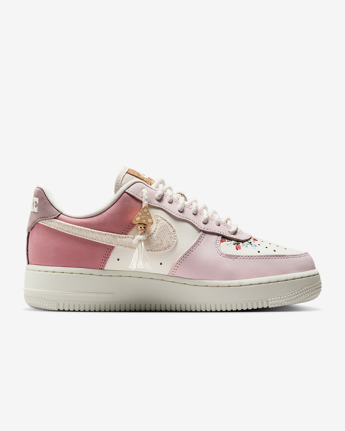 IB8874-111 Nike Air Force 1 Low Sail Sail Pearl Pink Sail (Women's)
