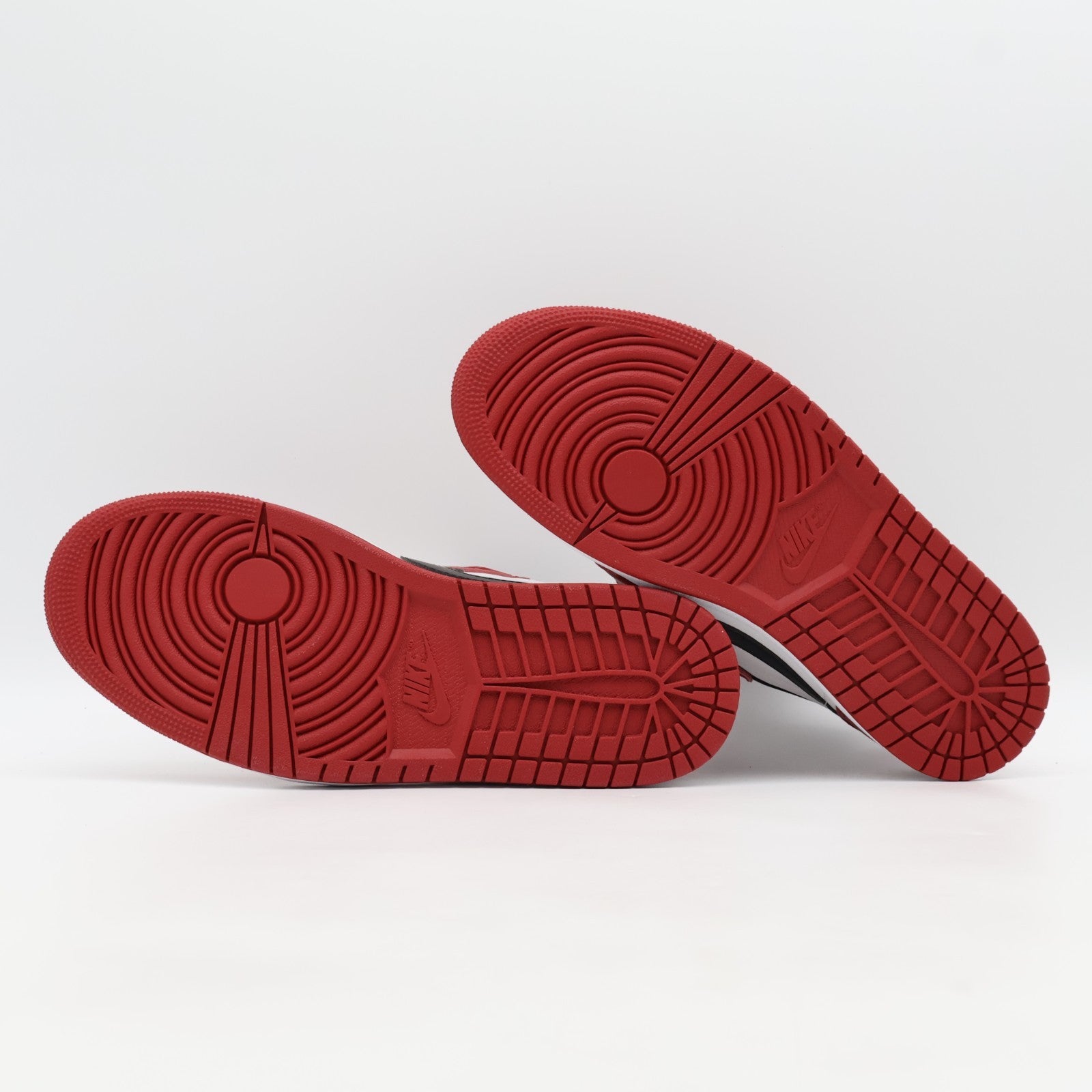HQ6998-600 Nike Air Jordan 1 Retro Low OG Chicago (2025) (Men's)