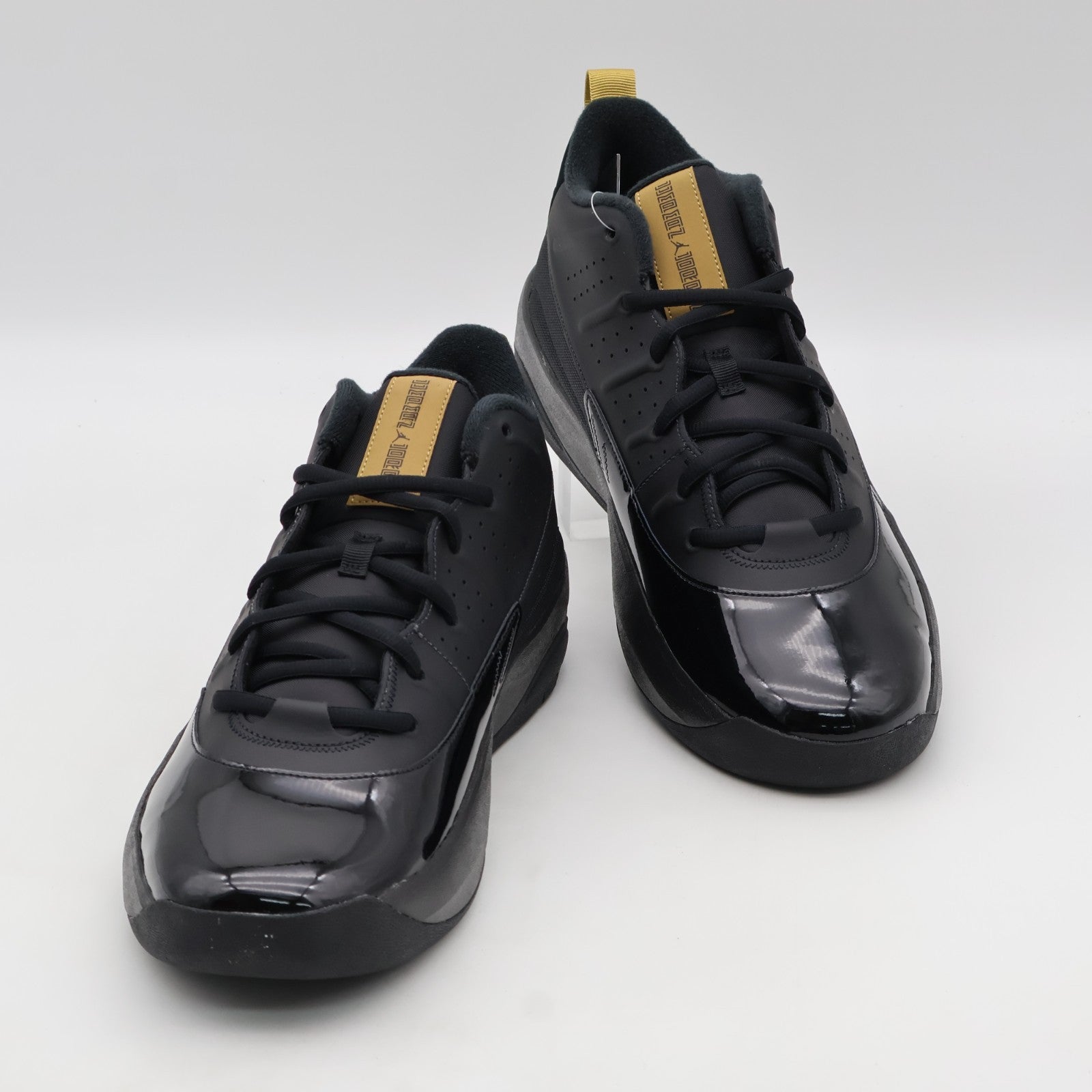 HQ2091-007 Nike Jordan Max Aura 7 Black Black Metallic Gold (Men's)
