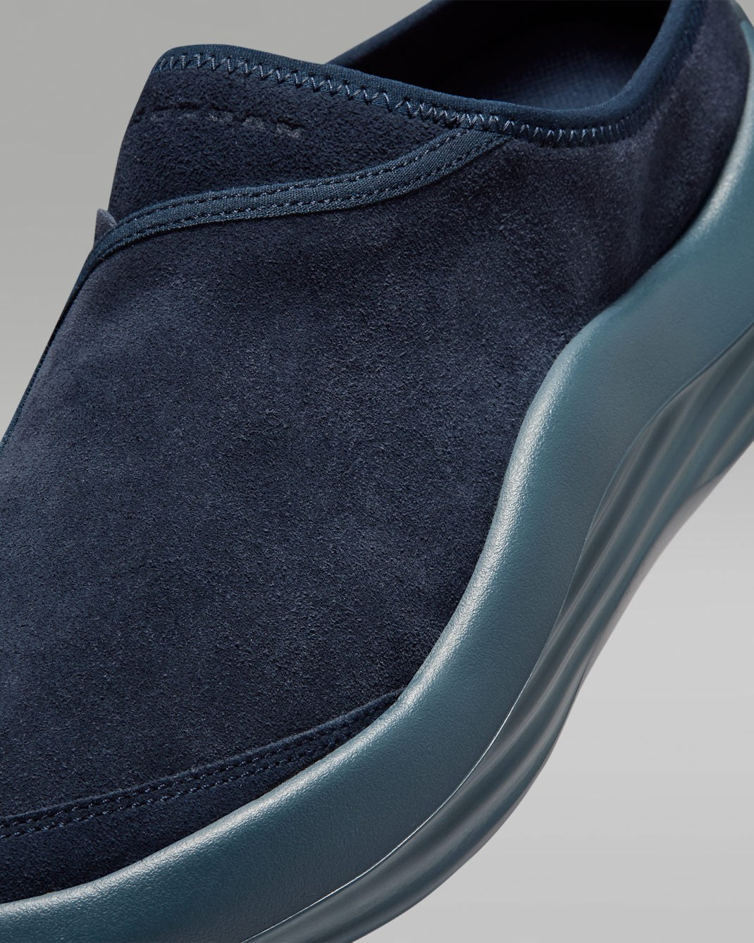 HV5073-400 Nike Jordan Future Mules Dark ObsidianBlue Fox (Men's)