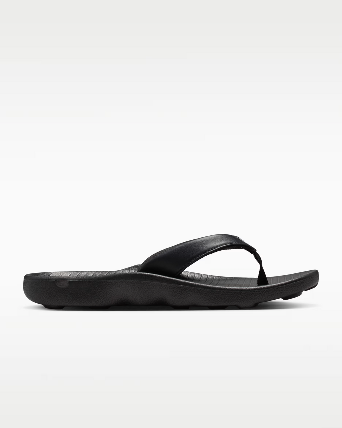 IH2381-001 Nike Marina Slide "Black/White" (Women's)