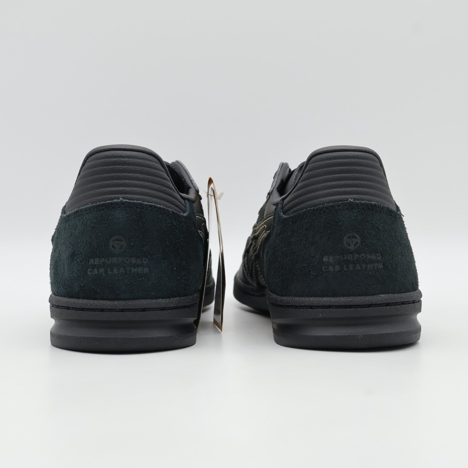 1203A559-001 Toyoda Gosei Asics Skyhand OG Black (Men's)