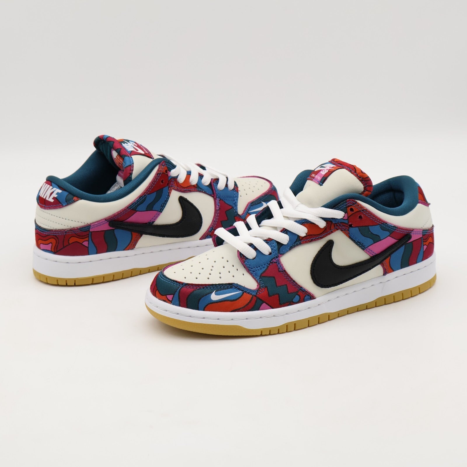 DH7695-600 Nike SB Dunk Low Pro Parra Abstract Art Fire Pink Gym Red Mocha Blue