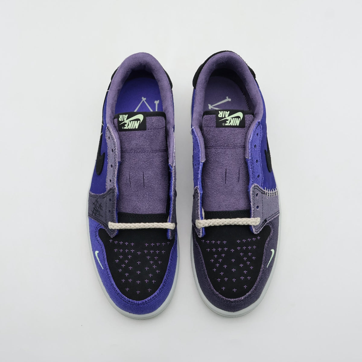 IH2309-500 Zion Williamson Ã Nike Air Jordan 1 Low OG Voodoo Alternate (Men's)