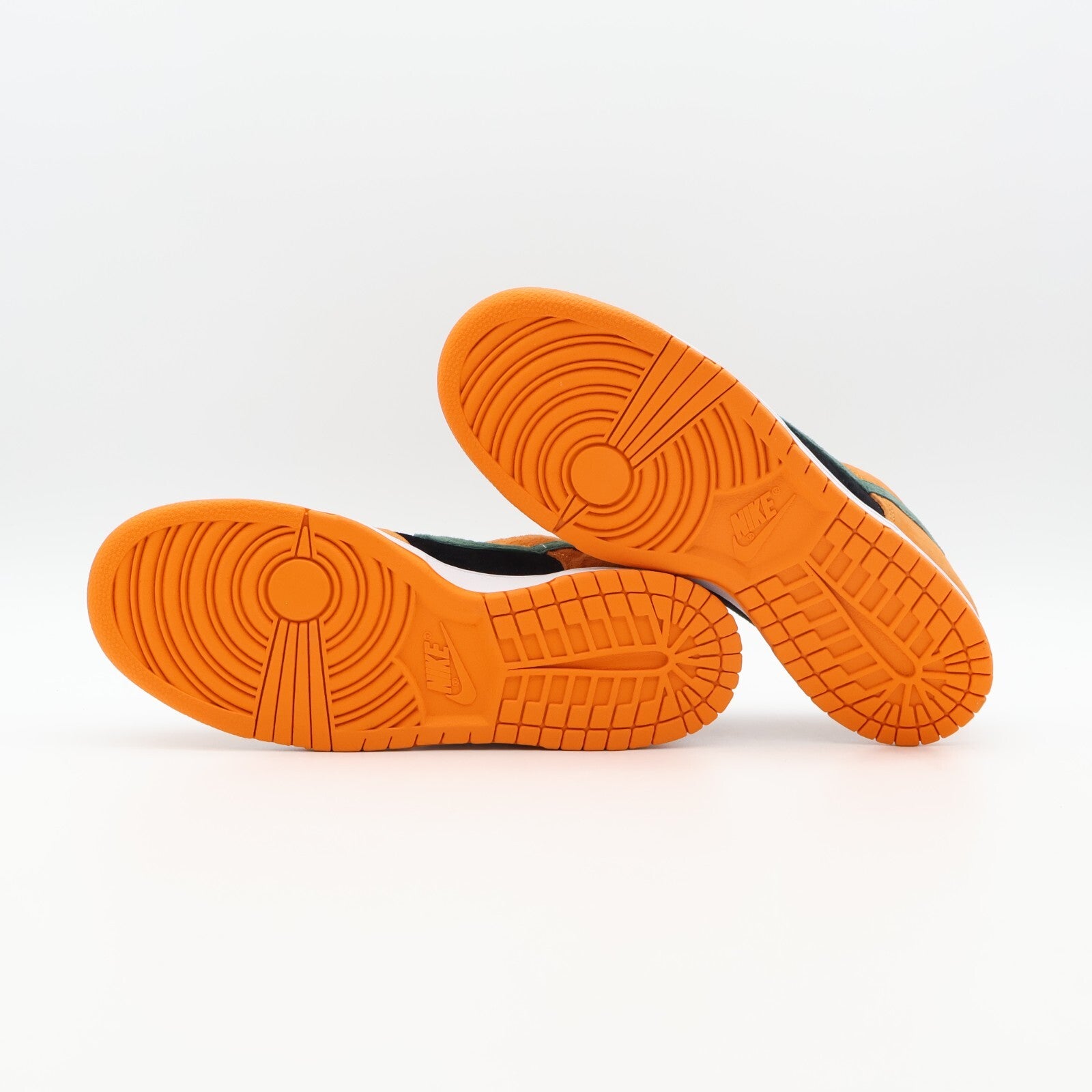 DA1469-001 Nike Dunk Low Ceramic Orange Ugly Duckling Pack Pumpkin (Men's)