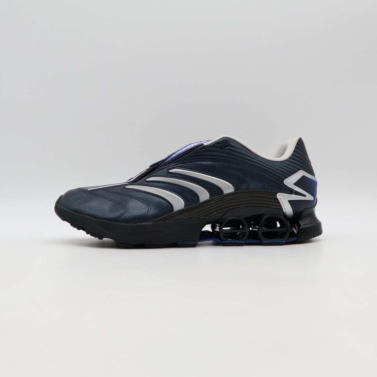 JQ2579 atmos Ã adidas Predator Megaride Silver Metallic Core Black (Men's)