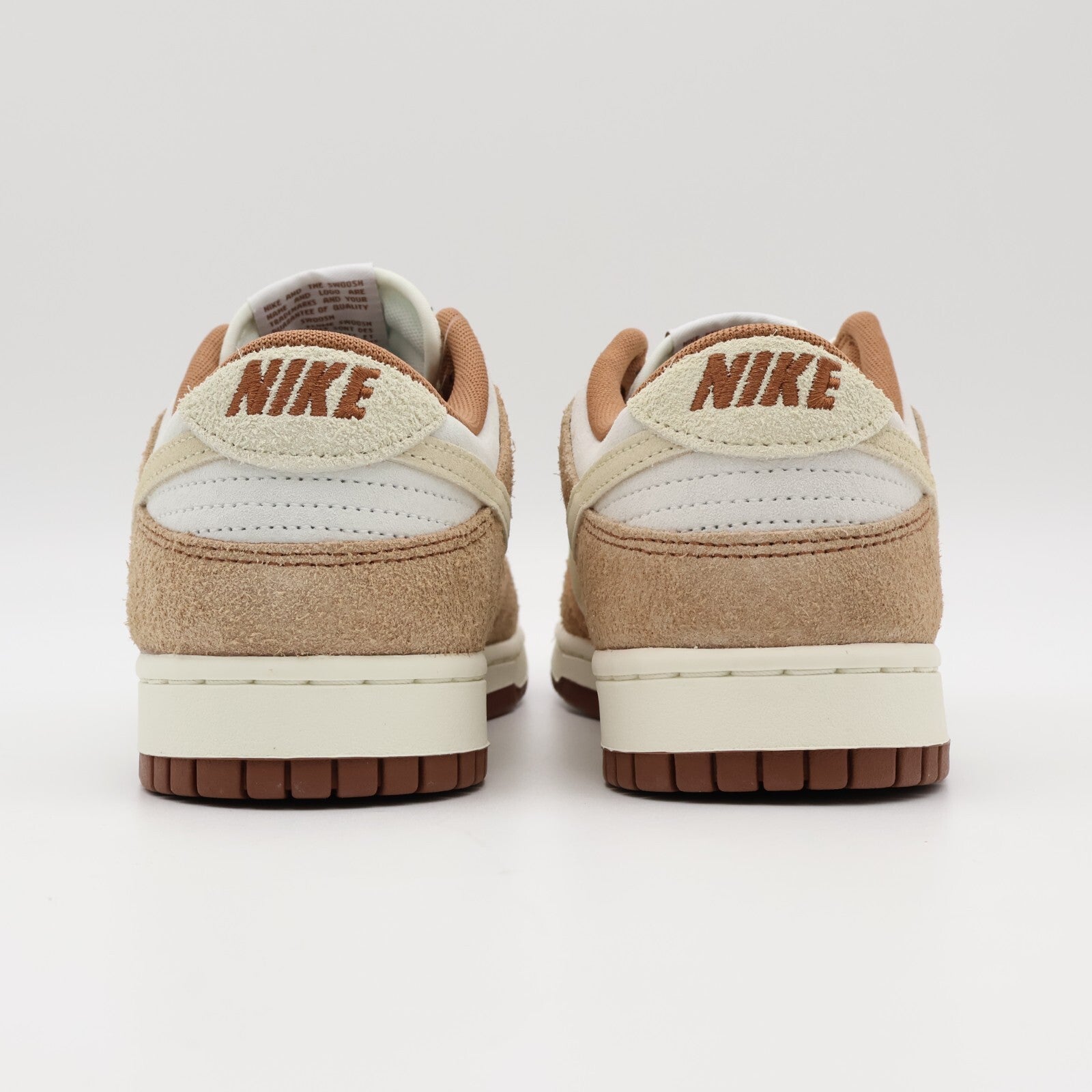 DD1390-100 Nike Dunk Low PRM Medium Curry (Men's)