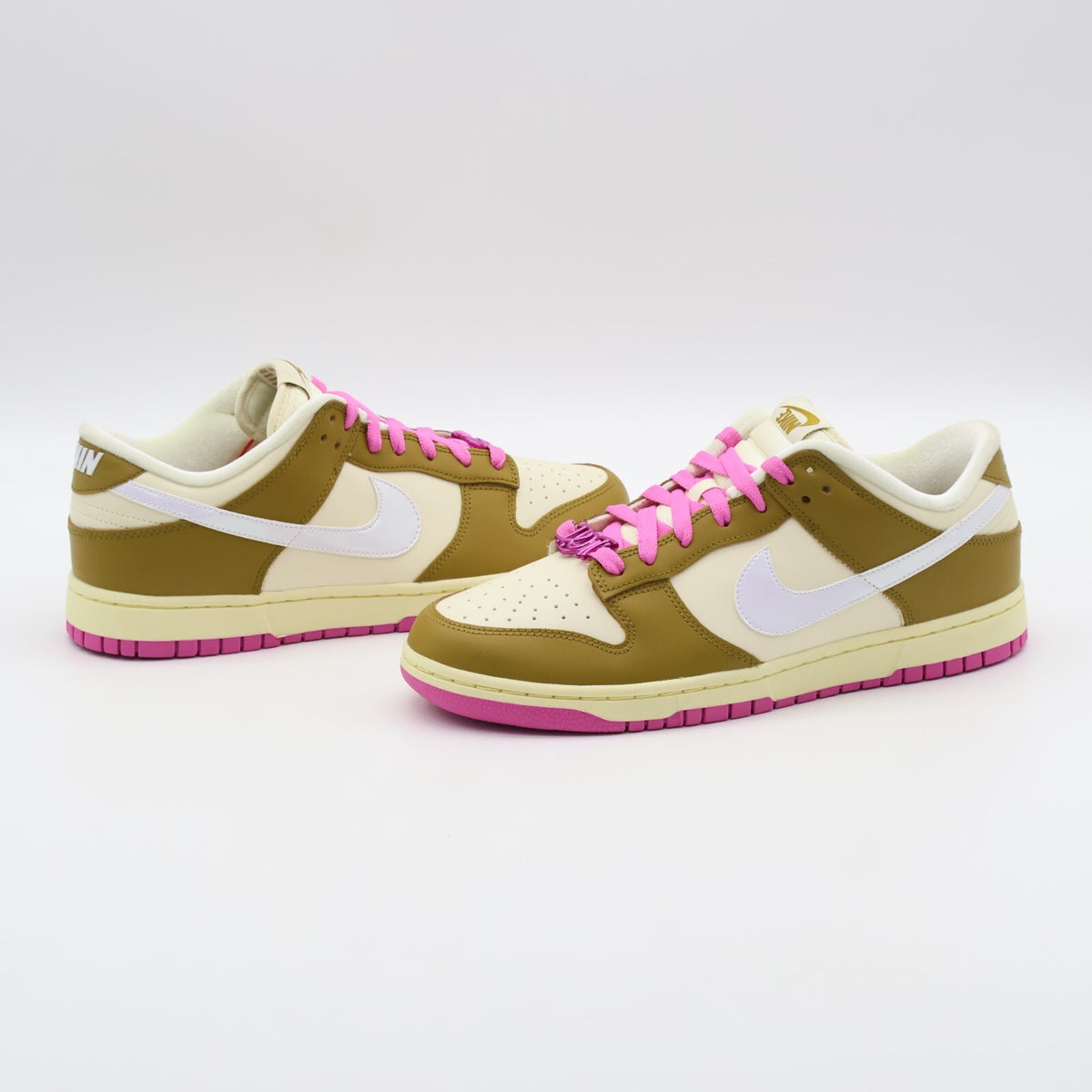 FD8683-700 Nike Dunk Low Just Do It (Women's)