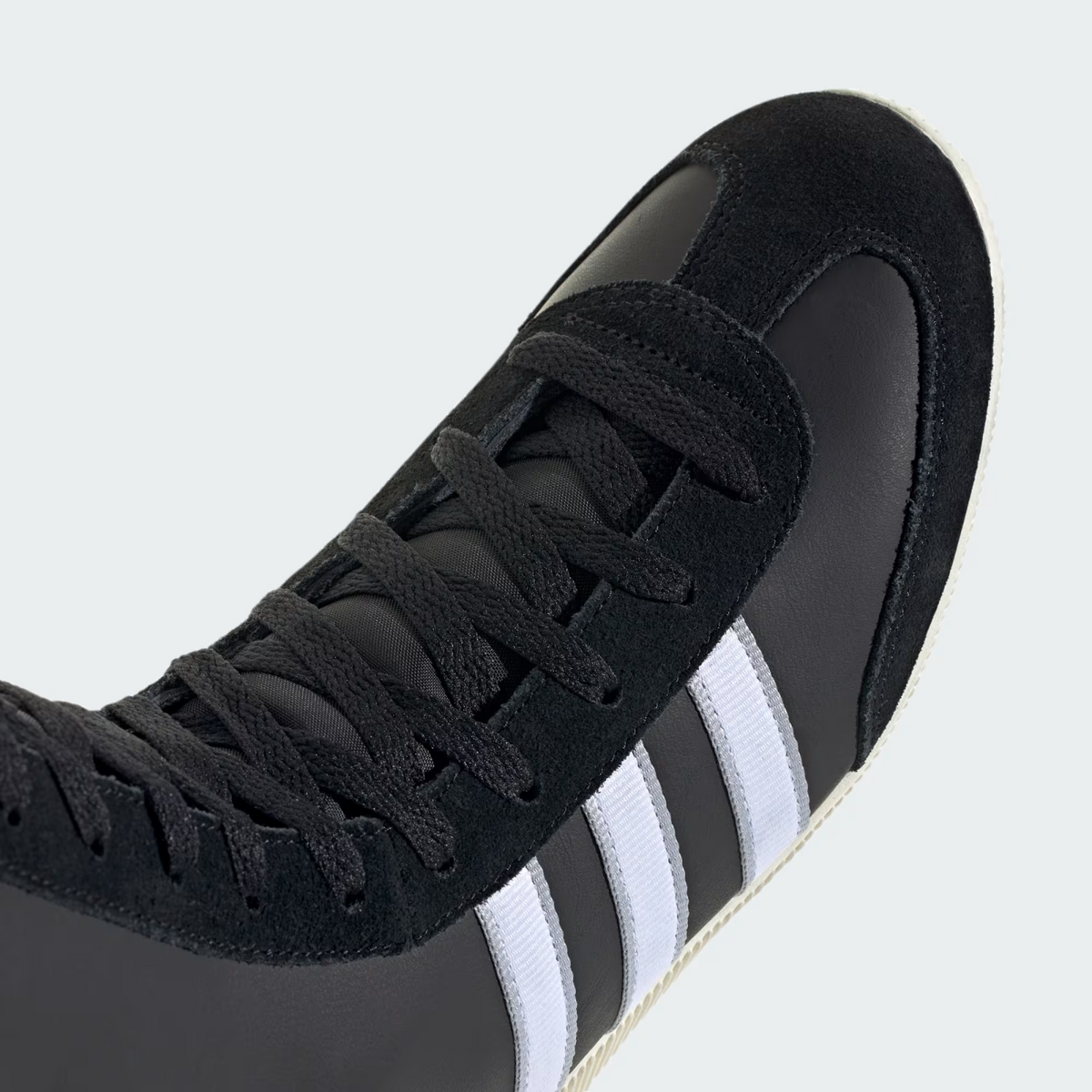 IH0230 adidas Originals Women's JAPAN VH Black (Women's)