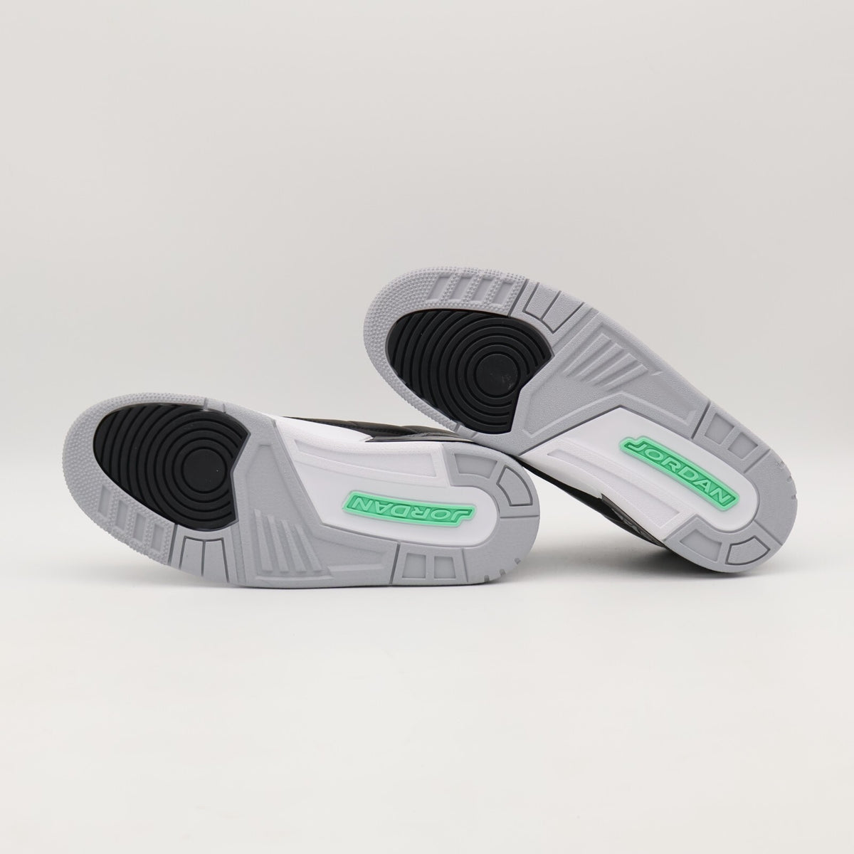 CT8532-031 Nike Air Jordan 3 Green Glow (Men's)