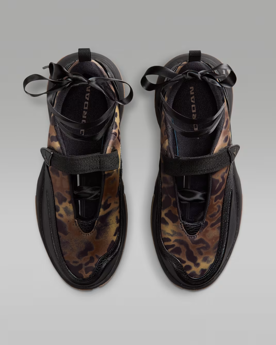 IX7244-001 Jordan Pointe SE Shoes (Women's)