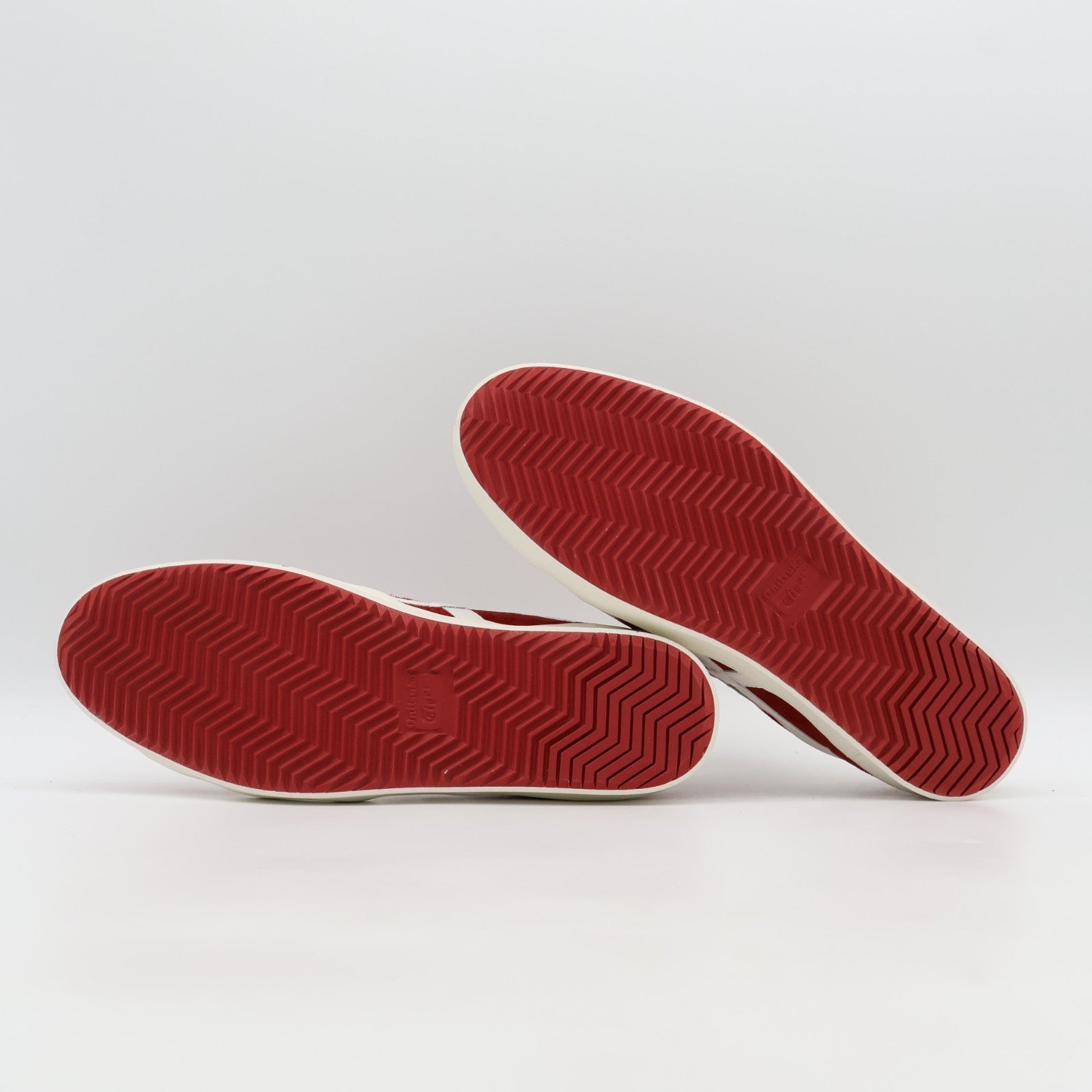 1183A915-600 Onitsuka Tiger Fabre NM Classic Red White (Men's)