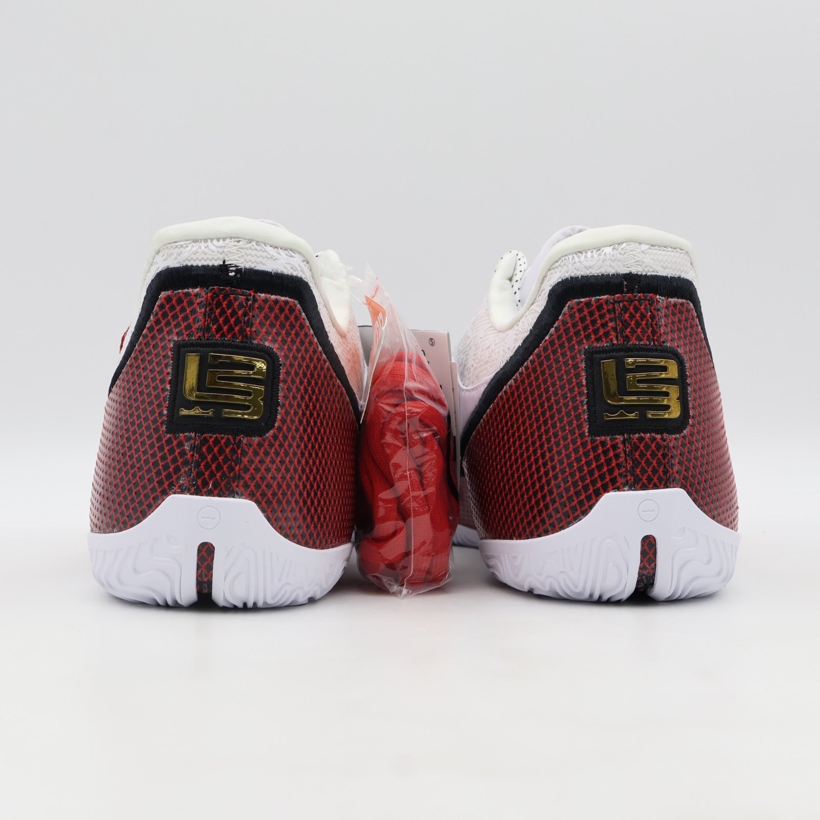 IB9563-100 Nike LeBron 23 EP Grand Opening (Men's)