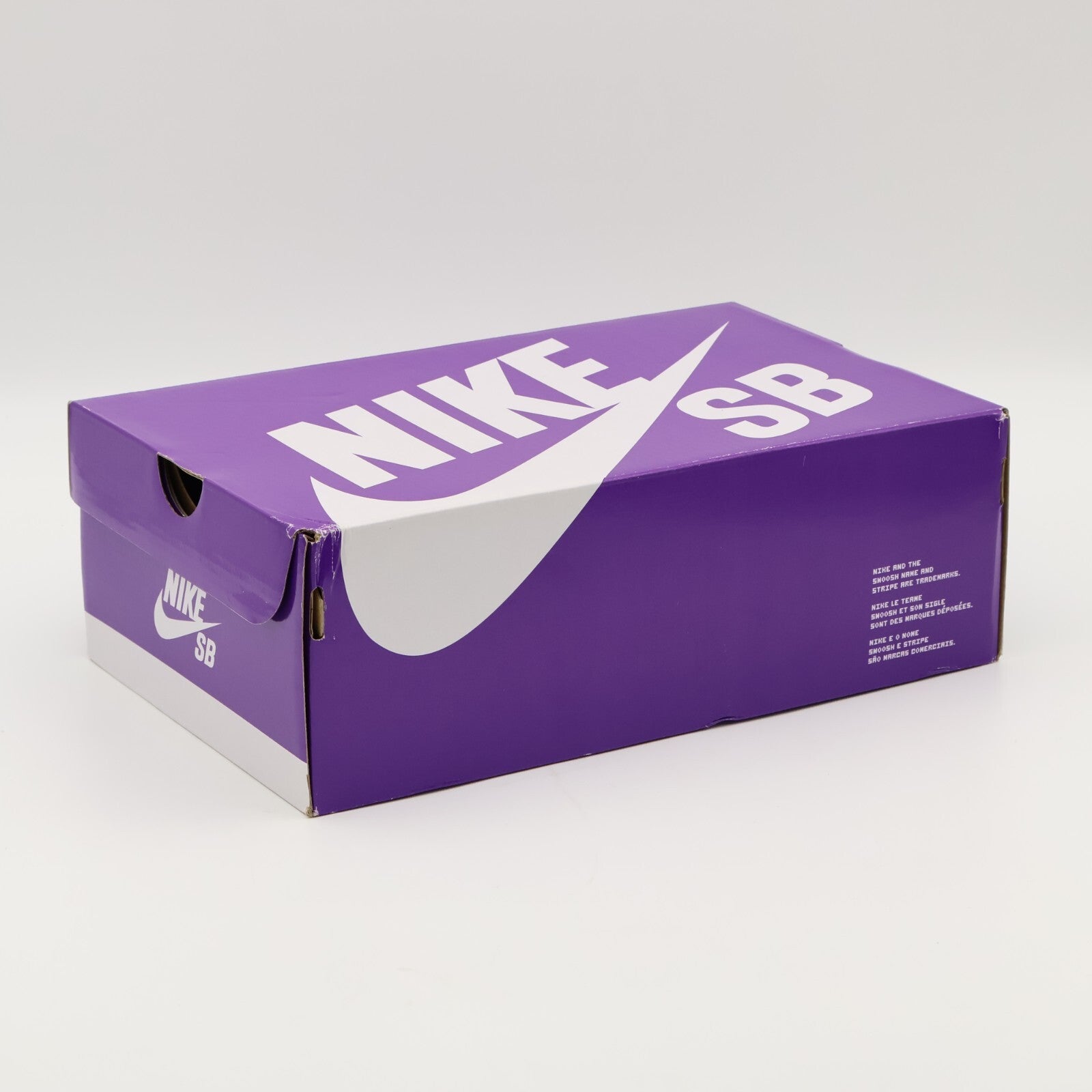 BQ6817-101 Nike SB Dunk Low Laser Blue White Black Grey