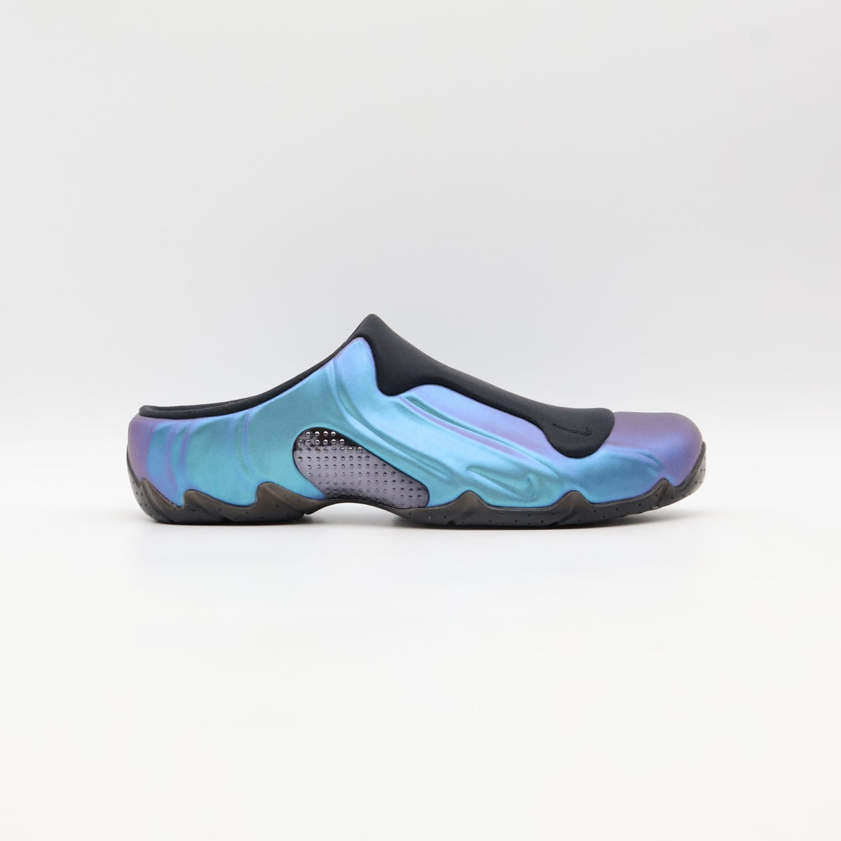HJ4478-001 Nike Clogposite Multi-Color and Off Noir (Men's)