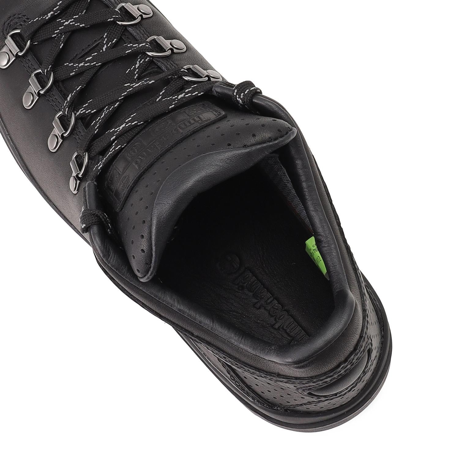 A418GW02 Timberland World Hiker GORE-TEX Hiking Boot Black (Men's)