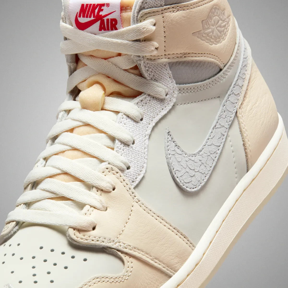 IH4363-100 Nike Air Jordan 1 Retro High OG Sail Pale Ivory (Men's)