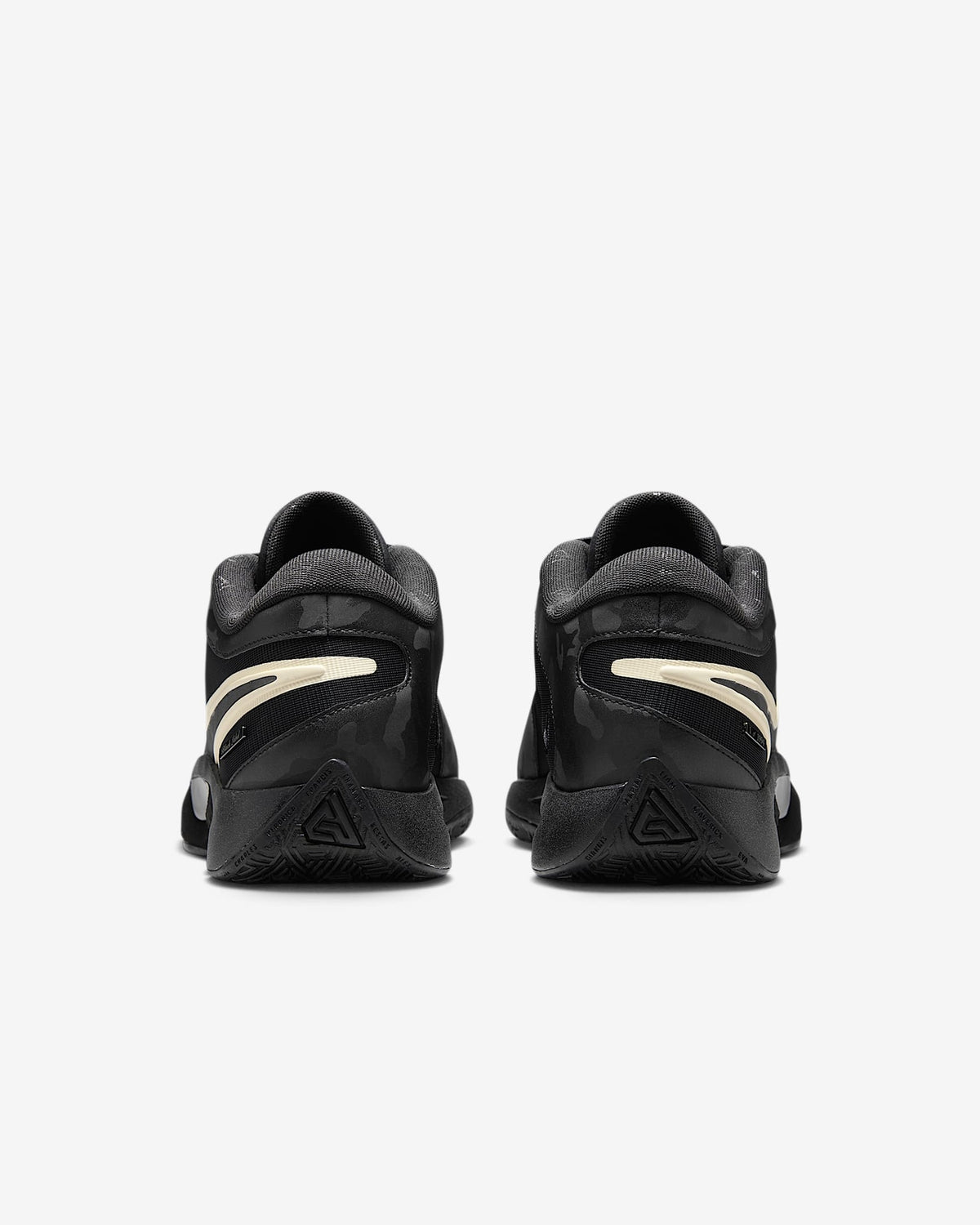 IB3863-001 Nike Giannis Freak 6 Black Label (Men's)