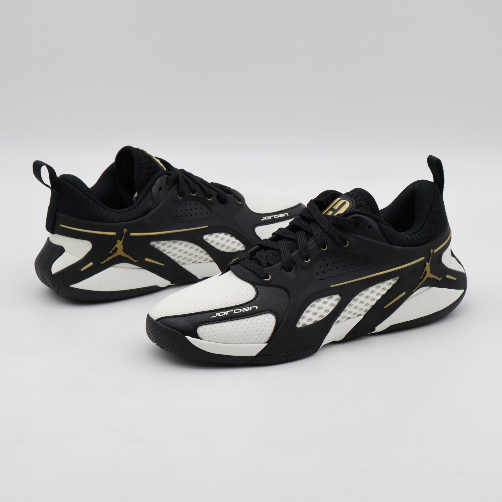 FQ3859-007 Nike Jordan Heir Black Metallic Gold Sail (Men's)