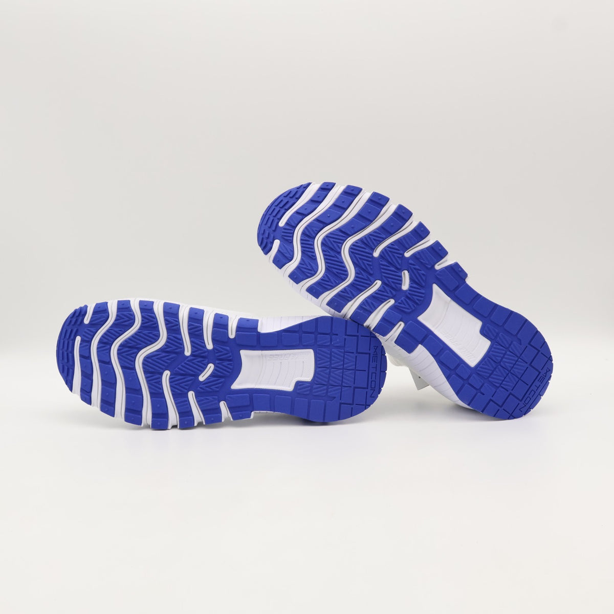 FJ7127-102 Nike Free Metcon 6 White White Game Royal (Men's)