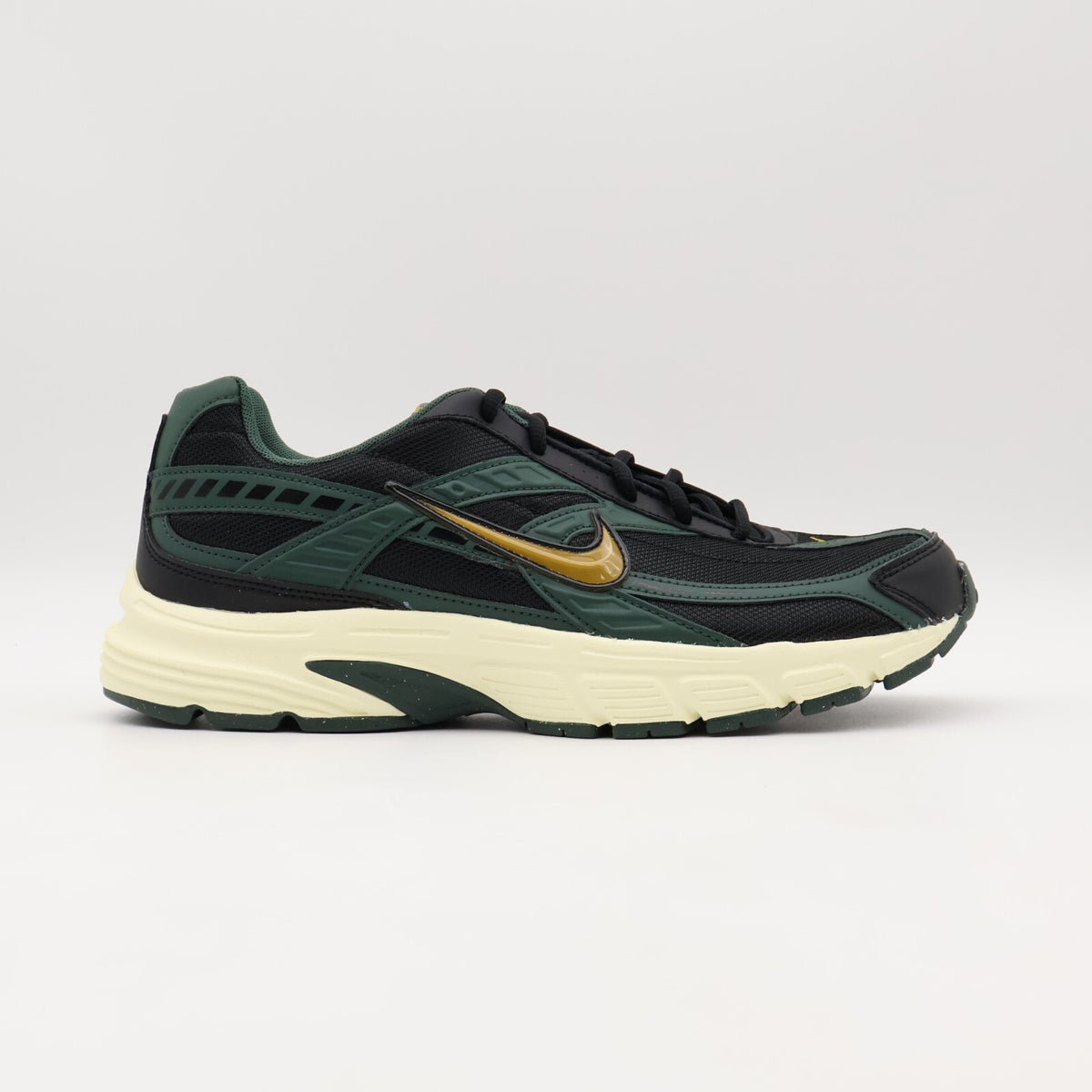 HQ3611-010 Nike Initiator Black Vintage Green Coconut Milk Bronzine (Men's)