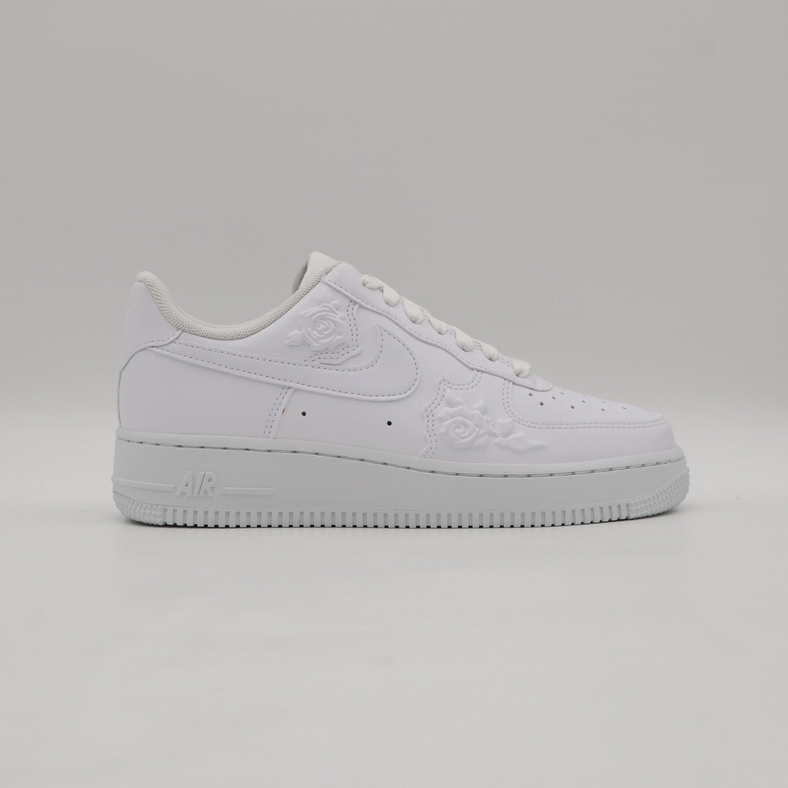 HF2016-100 Nike Air Force 1 '07 White Roses (Women's)