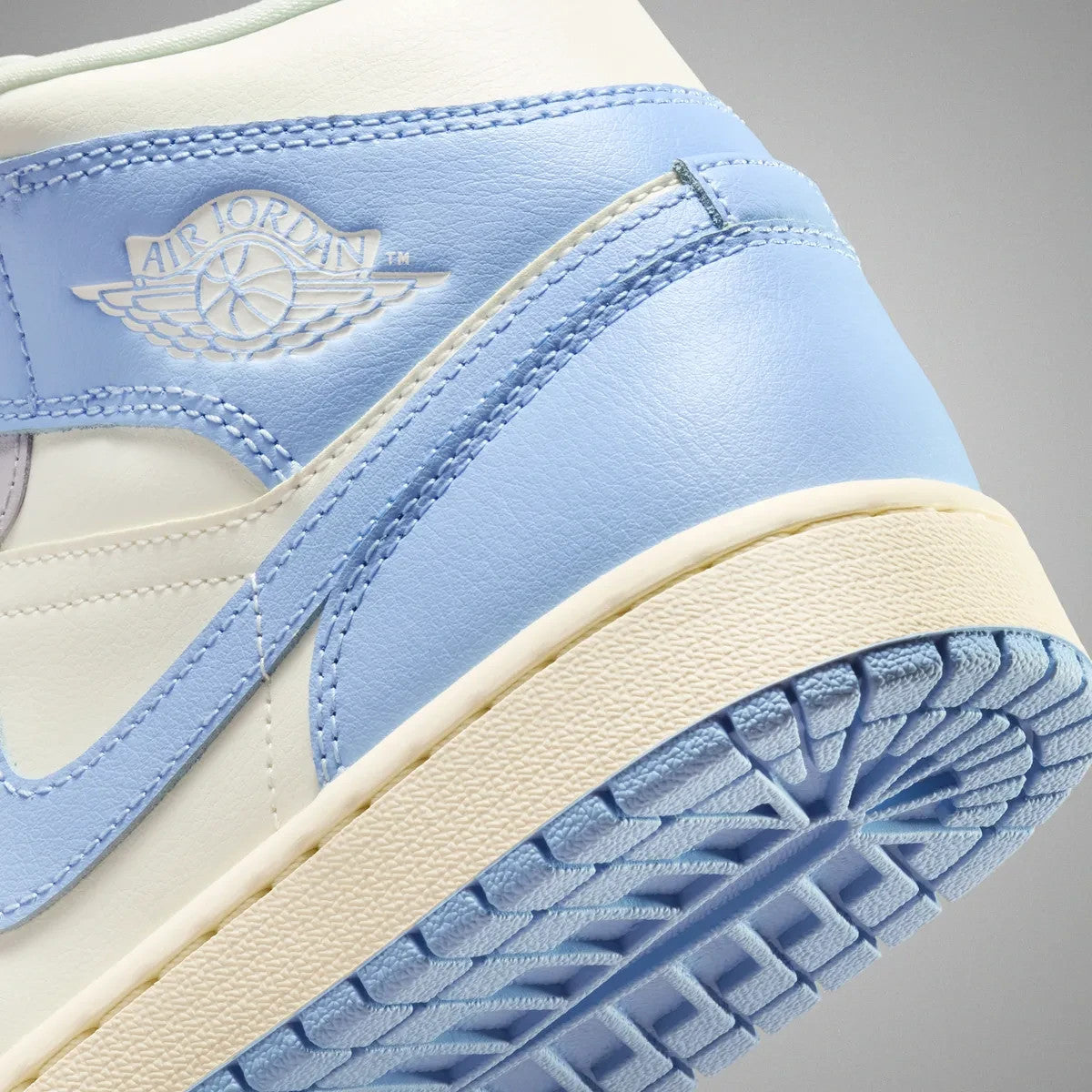 BQ6472-402 Nike Air Jordan 1 Mid Psychic Blue (Women's)