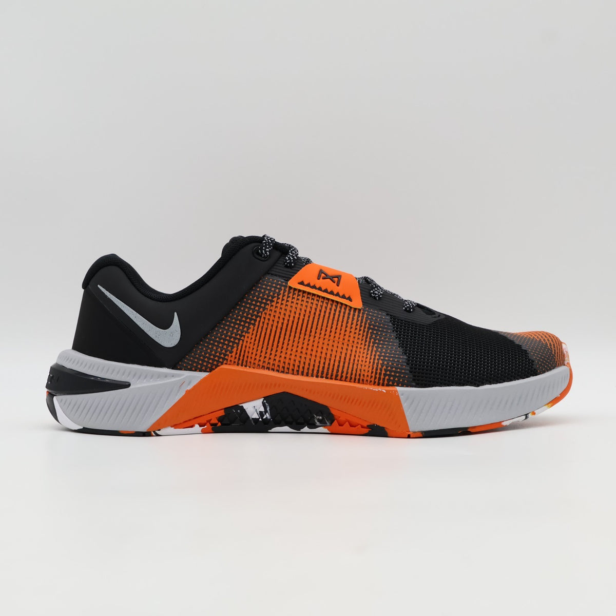 HJ1875-005 Nike Metcon 10 Black Safety Orange Wolf Grey (Men's)