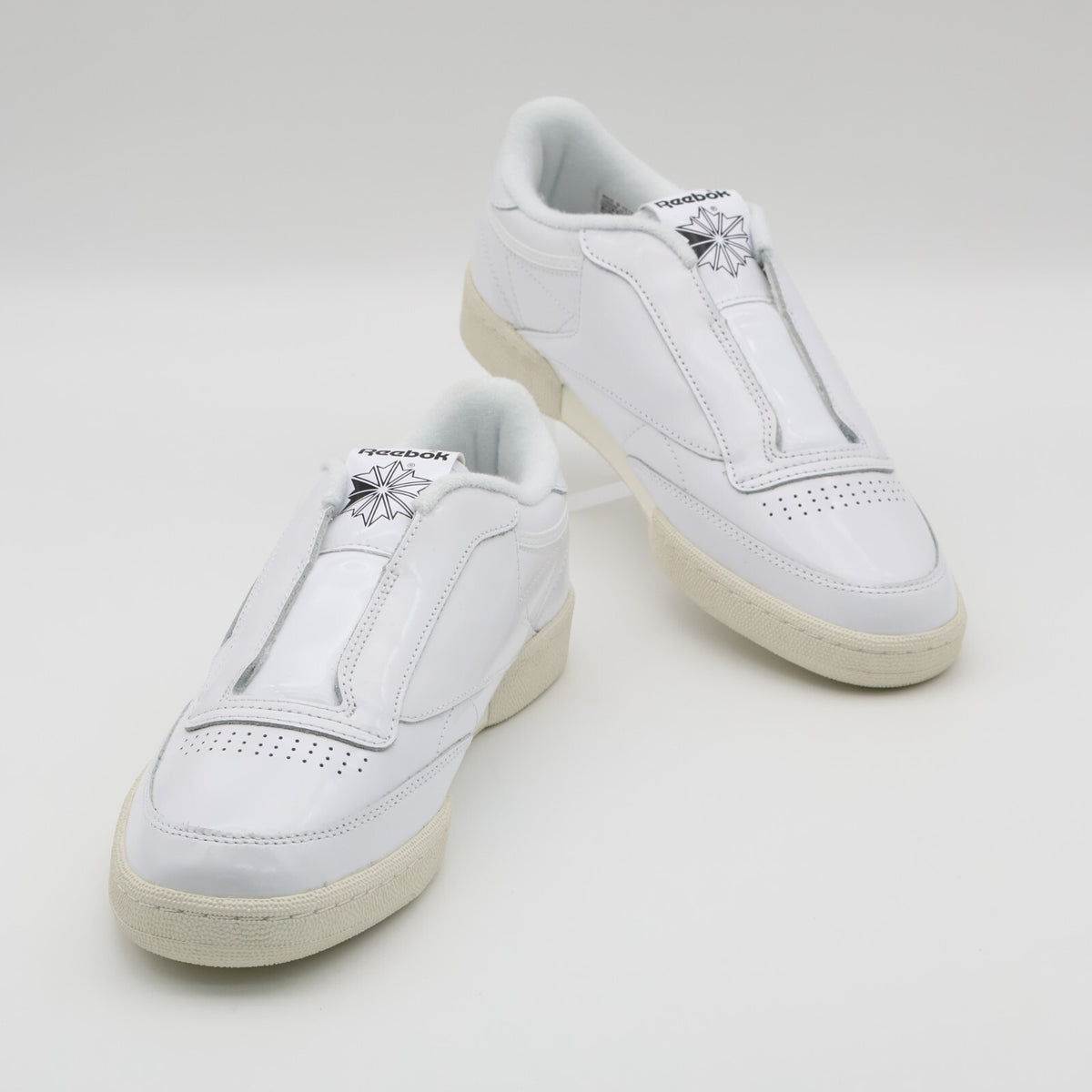 100218232 White Mountaineering Reebok Club C 85 White Chalk Black (Men's)