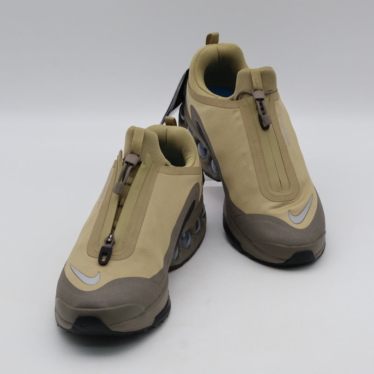HQ8605-200 Nike Air Max DN Roam (Men's)