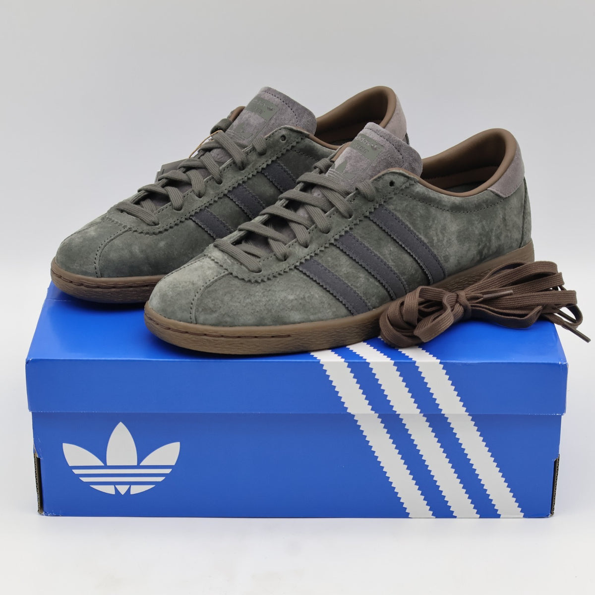 HQ9177 adidas Originals Tobacco Utility Grey Carbon Earth Strata (Men's)