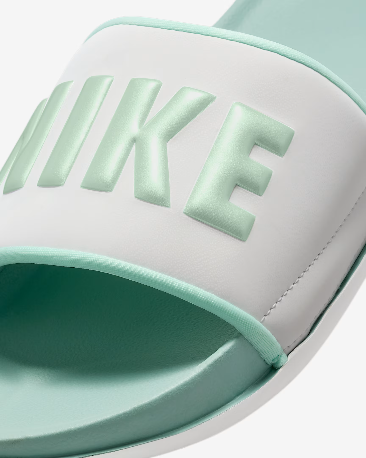 BQ4632-114 Nike Offcourt Summit White Cannon Mint Foam Mint Foam (Women's)