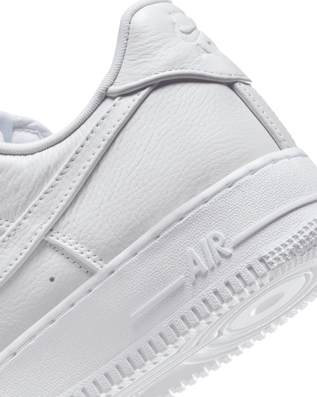 IB4025-100 Nike Air Force 1 Low Jason Mask White (Men's)