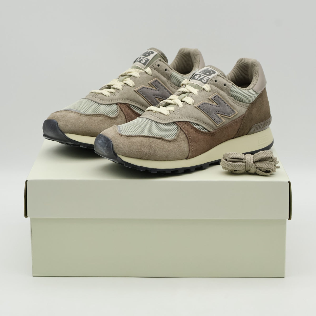 U475AE AURALEE New Balance 475 Vintage Grey (Men's)