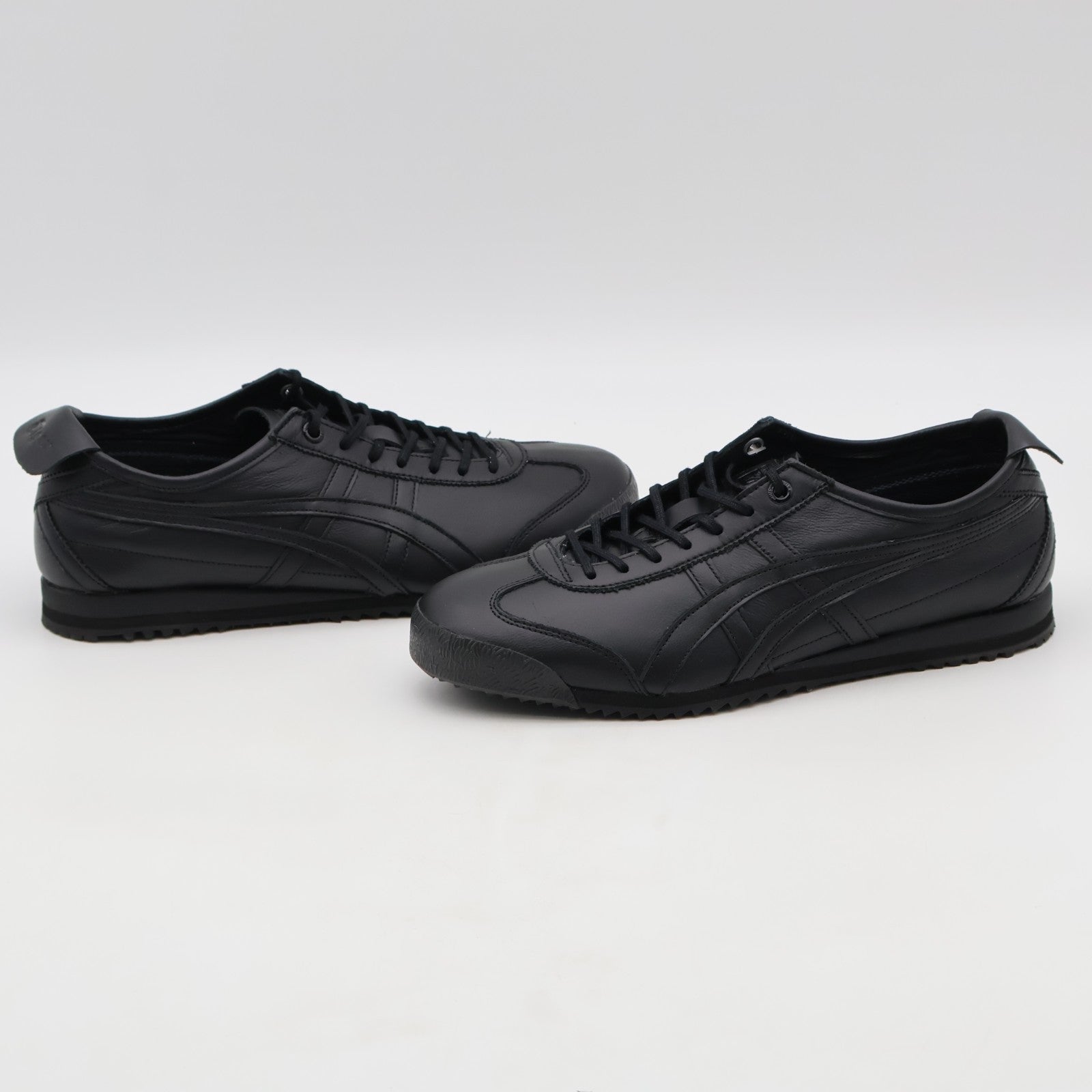 1183A872-004 Onitsuka Tiger Mexico 66 SD Black (Men's)