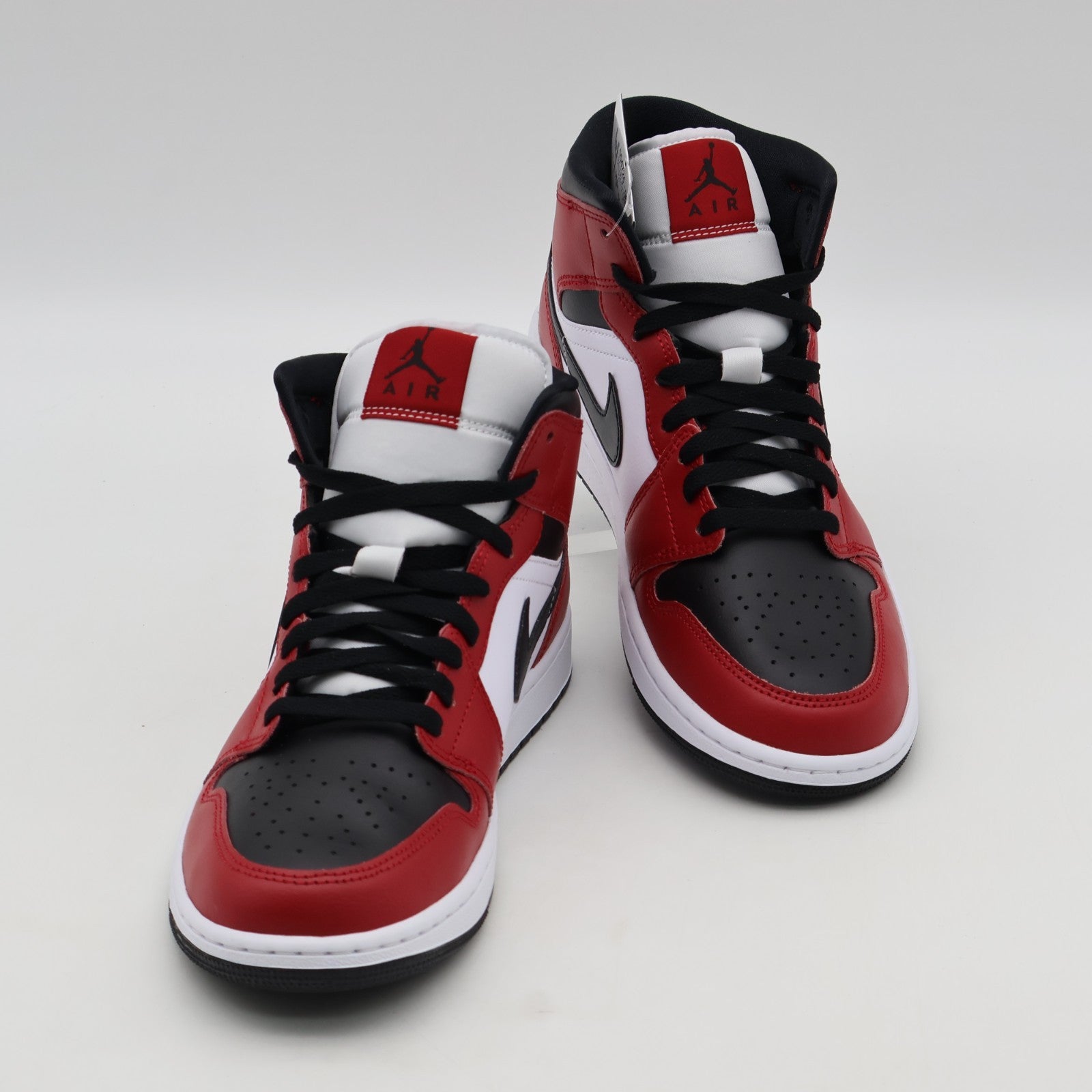 554724-069 Nike Air Jordan 1 Mid Chicago Black Toe (2025) (Men's)
