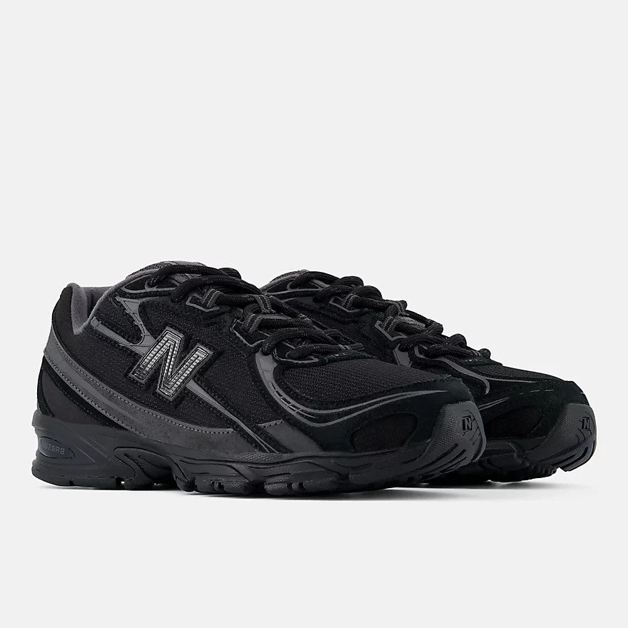 U7408XH New Balance 740 "Black" (Men's)
