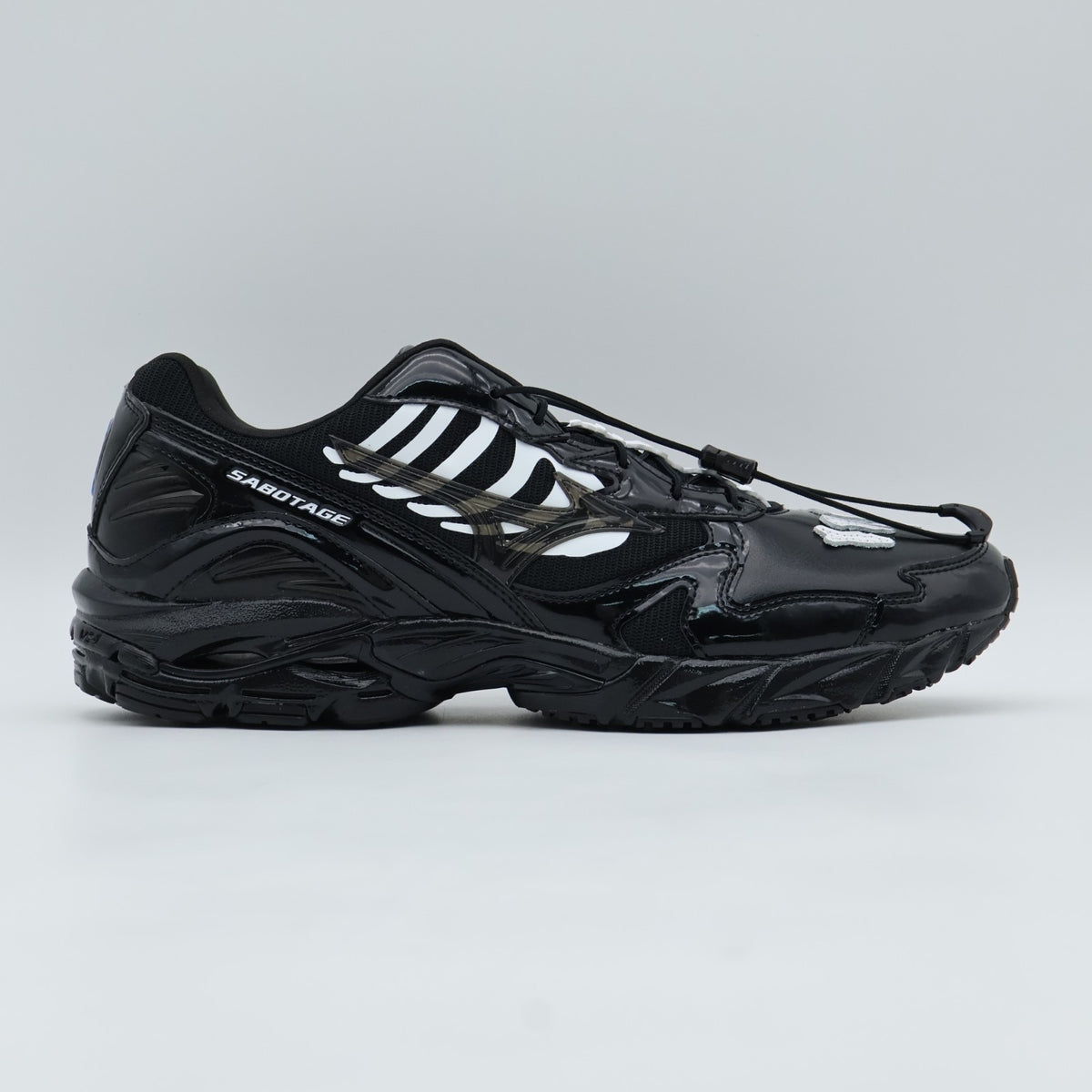 D1GD252601 SBTG Mizuno Wave Rider 10 Black Black White (Men's)