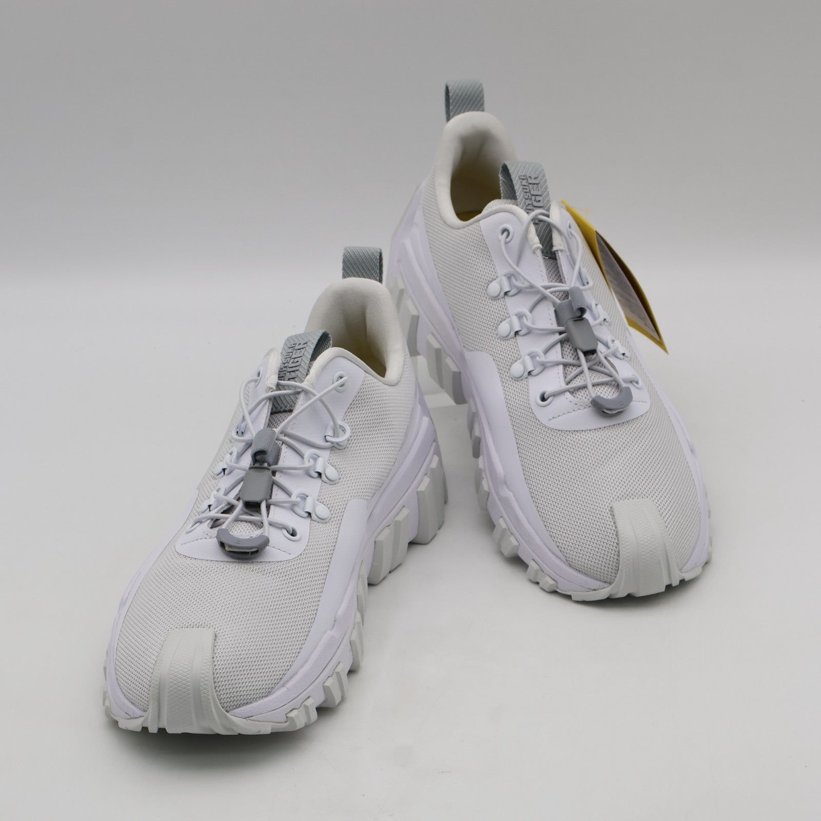 1183C450-100 ONITSUKA TIGER CRESTY FLEK WHITE WHITE (Men's)