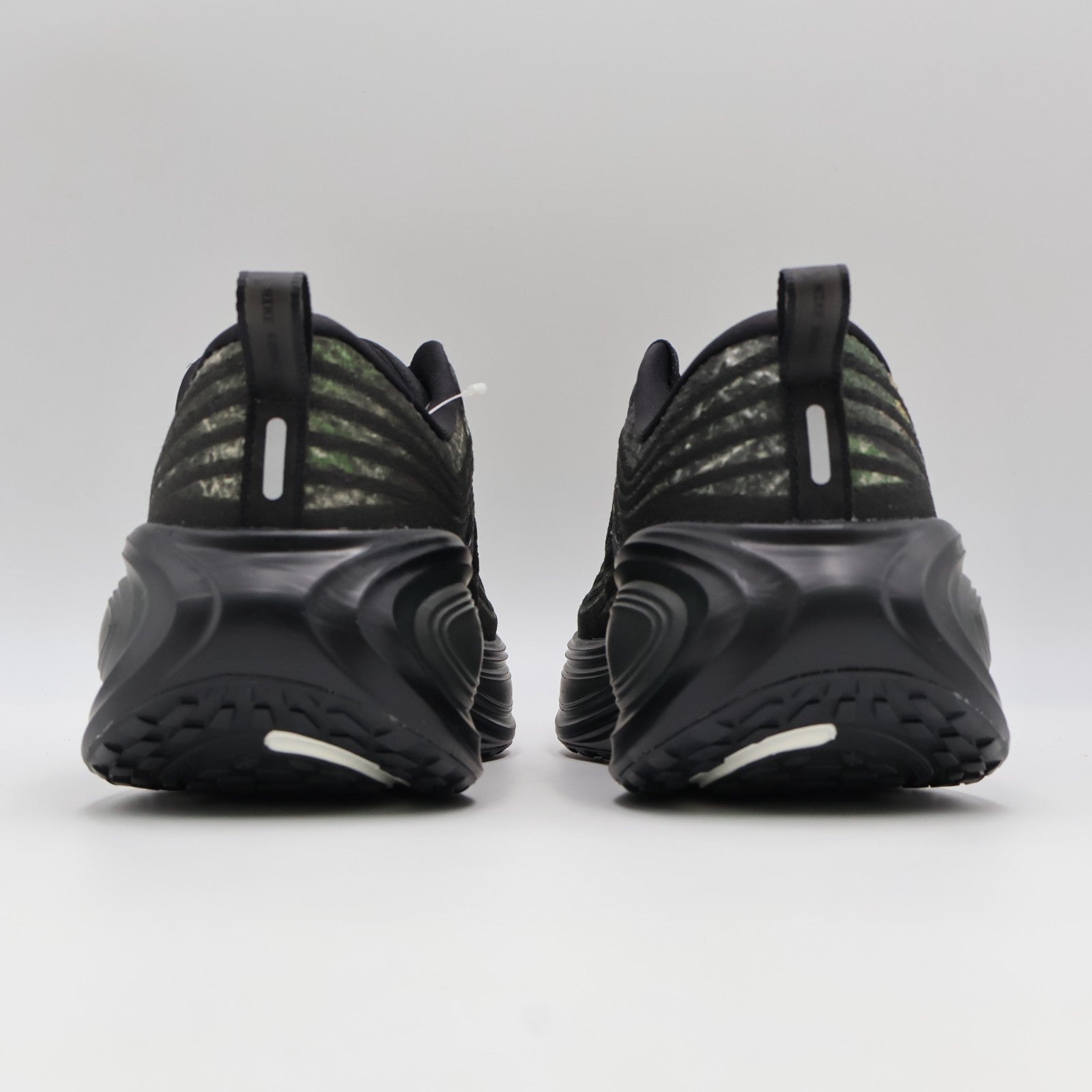IM3985-001 Nike Vomero Plus Realtree (Men's)