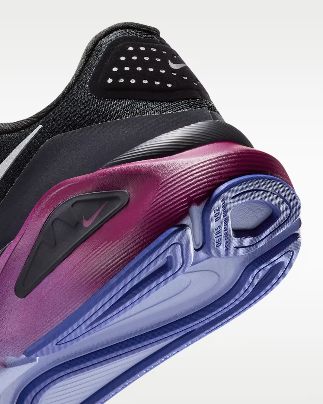 HJ1101-006 Nike Structure 26 "Black/Gridiron" (Women's)