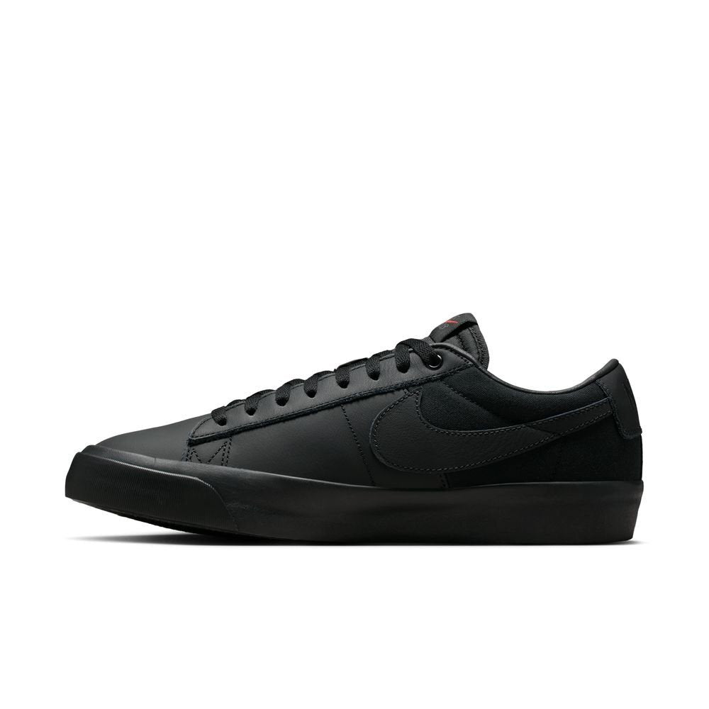 DR9099-001 Nike SB Zoom Blazer Low Pro GT ISO Triple Black (Men's)