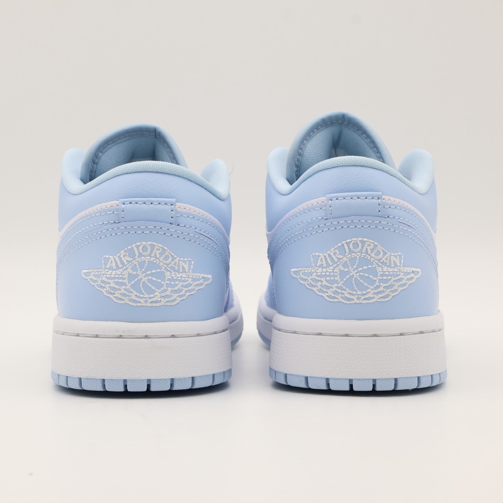 DC0774-141 Nike Jordan 1 Low Aluminum Ice Blue White Sky University (Women's)