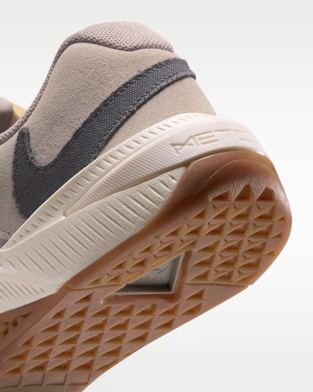 IO8083-100 Nike Metcon 10 AMP "Pale Ivory/College Grey" (Men's)
