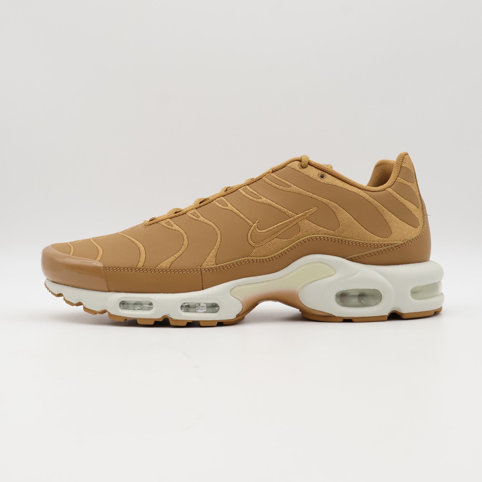 FZ8815-200 Nike Air Max Plus Flax Sail (Men's)