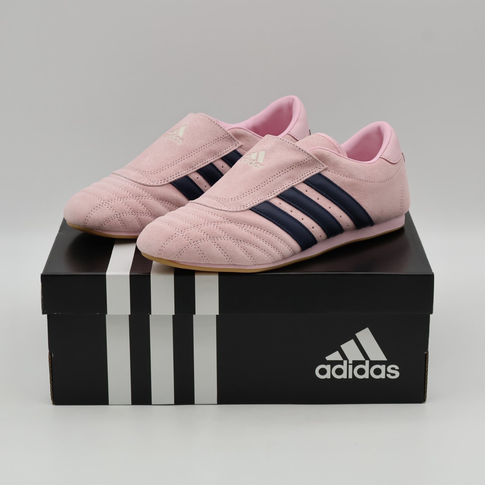 JQ4279 adidas Originals Taekwondo Pink Indigo (BILLYâS Excluisive) (Women's)