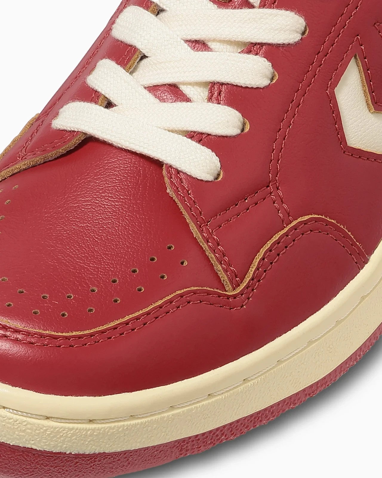 33702690 Converse Weapon CC AG OX  Red Off White  (Men's)