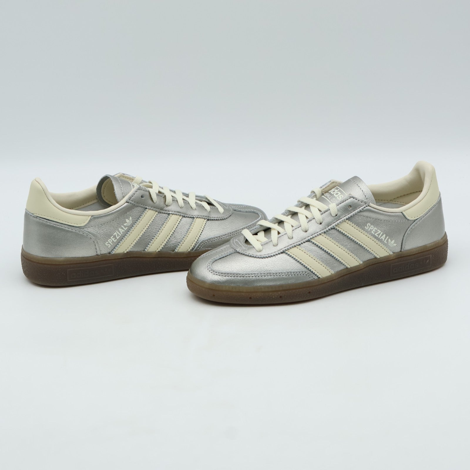 JS2630 adidas Originals Handball Spezial (Women's)