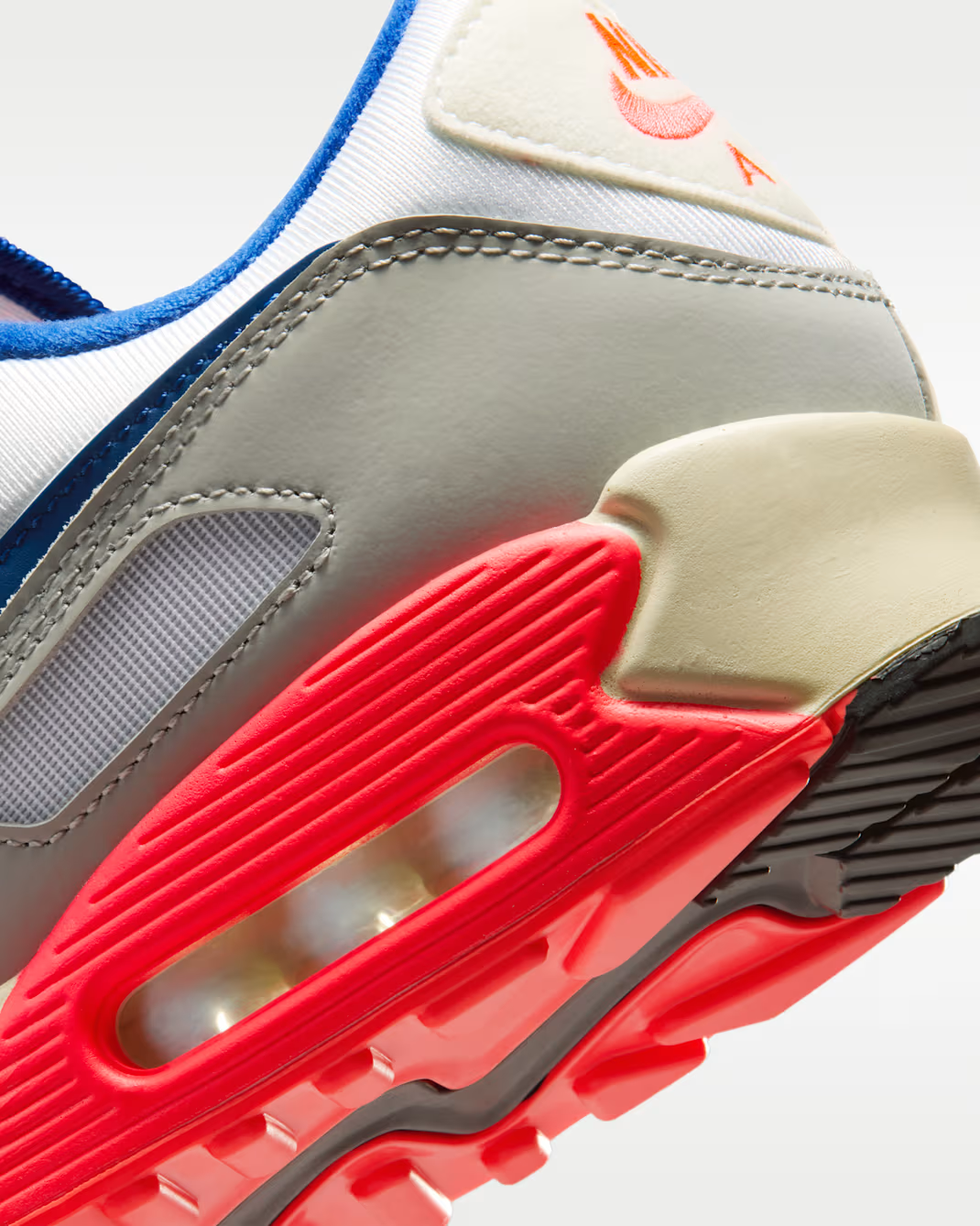 IU0767-001 Nike Air Max 90 Ultramarine (Men's)