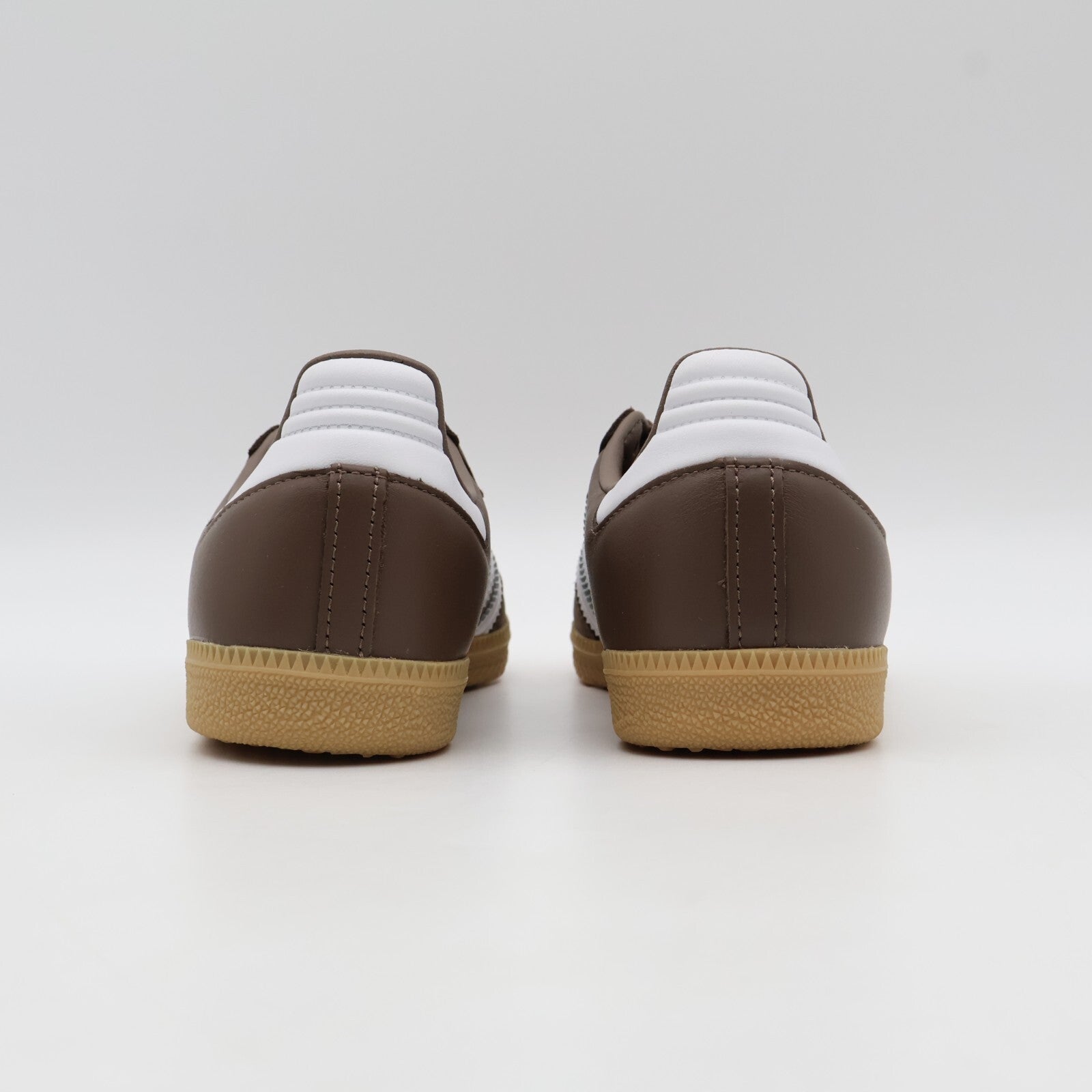 IE6522 adidas Originals Samba OG Earth Strata Footwear White Gold (Women's)